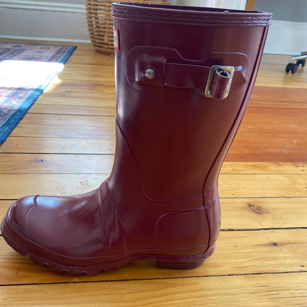 Hunter Women's Winter Rain Boots - Burgundy